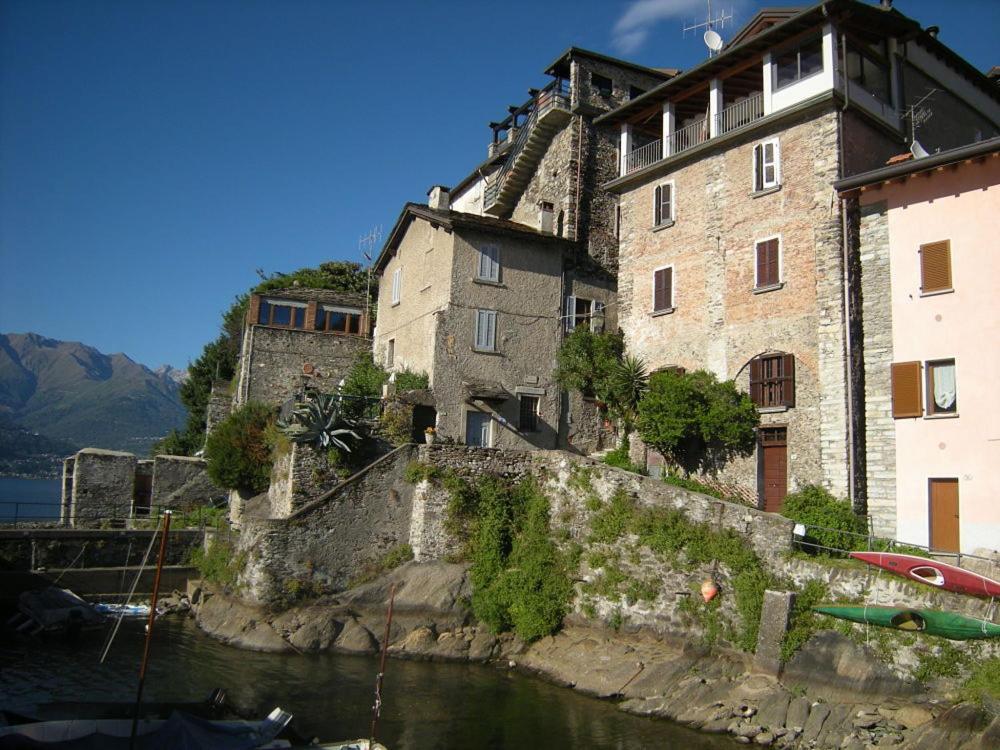 Lilli - Casa Sul Lago Dervio Exterior photo